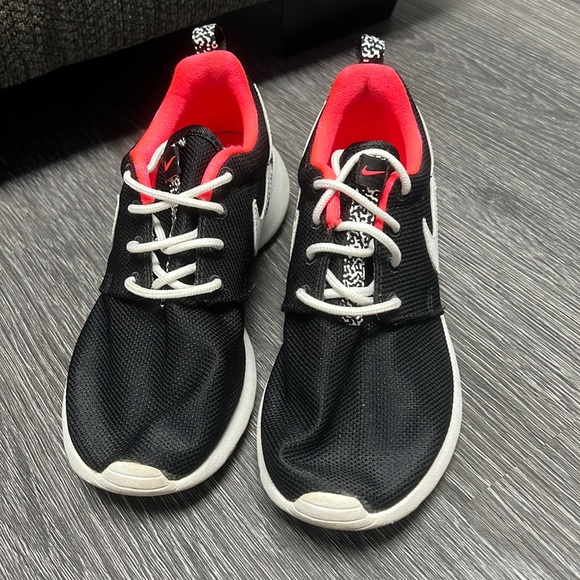 SOLD - Picture 2 of 5